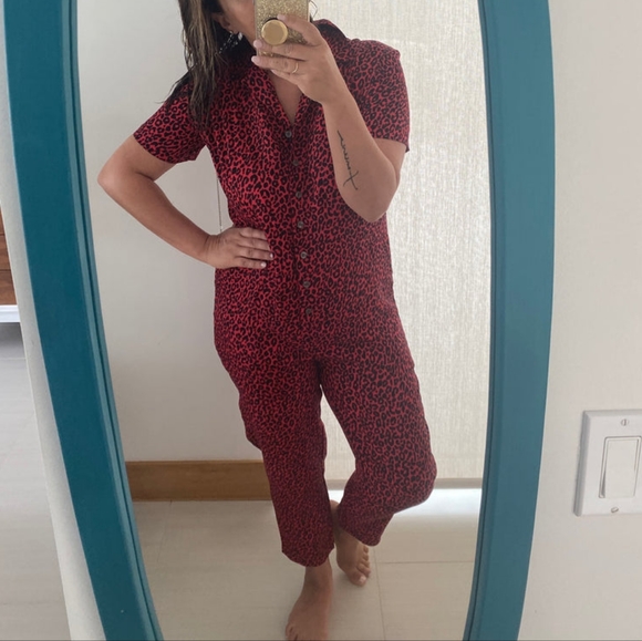 Smash + Tess Roxy Roaring Red Leopard Romper - Picture 9 of 9